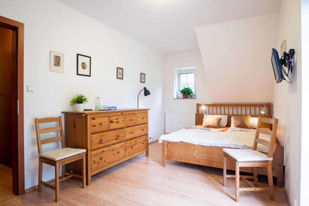Svycarska Bouda Hotel Spindleruv Mlyn Bagian luar foto