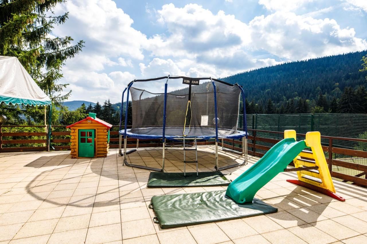 Svycarska Bouda Hotel Spindleruv Mlyn Bagian luar foto