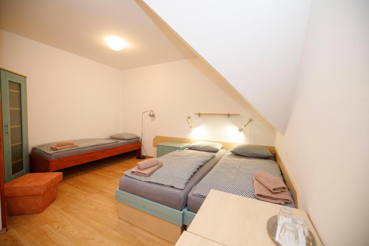 Svycarska Bouda Hotel Spindleruv Mlyn Bagian luar foto