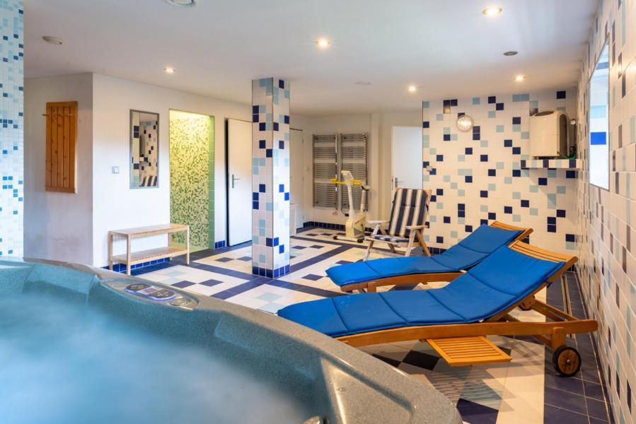 Svycarska Bouda Hotel Spindleruv Mlyn Bagian luar foto
