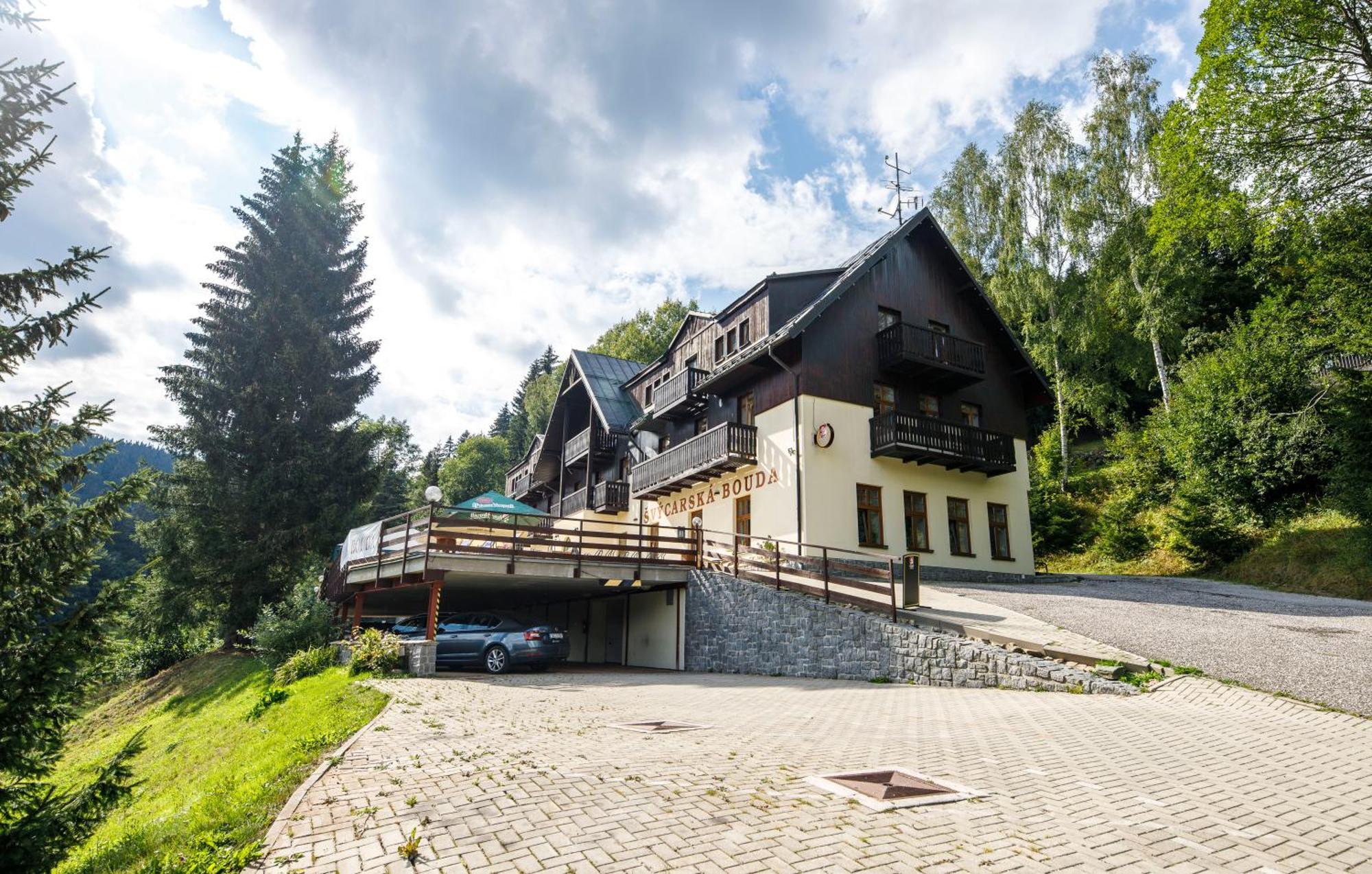 Svycarska Bouda Hotel Spindleruv Mlyn Bagian luar foto