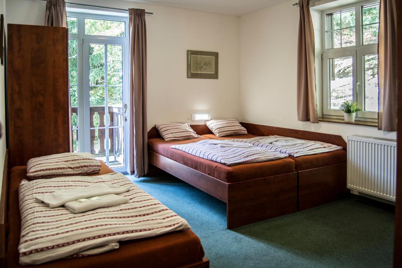 Svycarska Bouda Hotel Spindleruv Mlyn Bagian luar foto