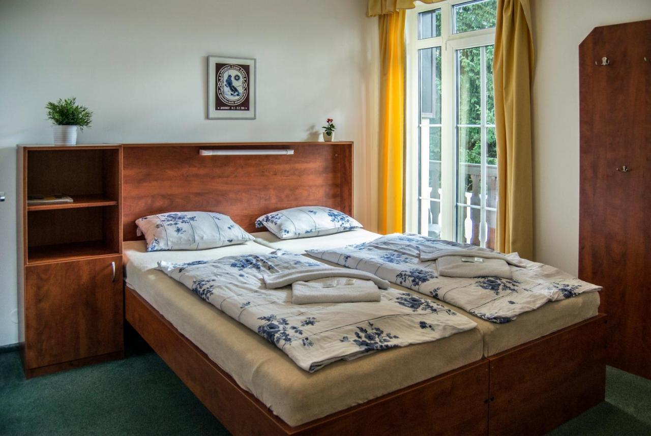 Svycarska Bouda Hotel Spindleruv Mlyn Bagian luar foto